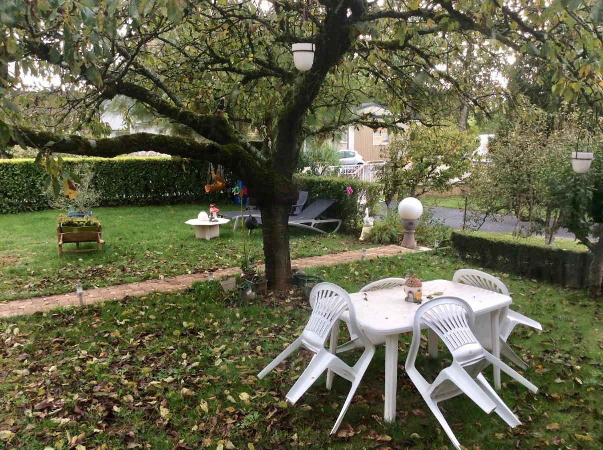 Maison avec véranda proche du centre ville Rignac  Exterior foto